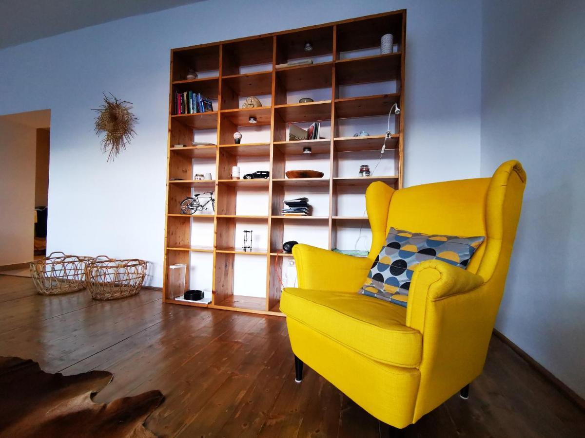 Falcon Apartment Трнава Экстерьер фото