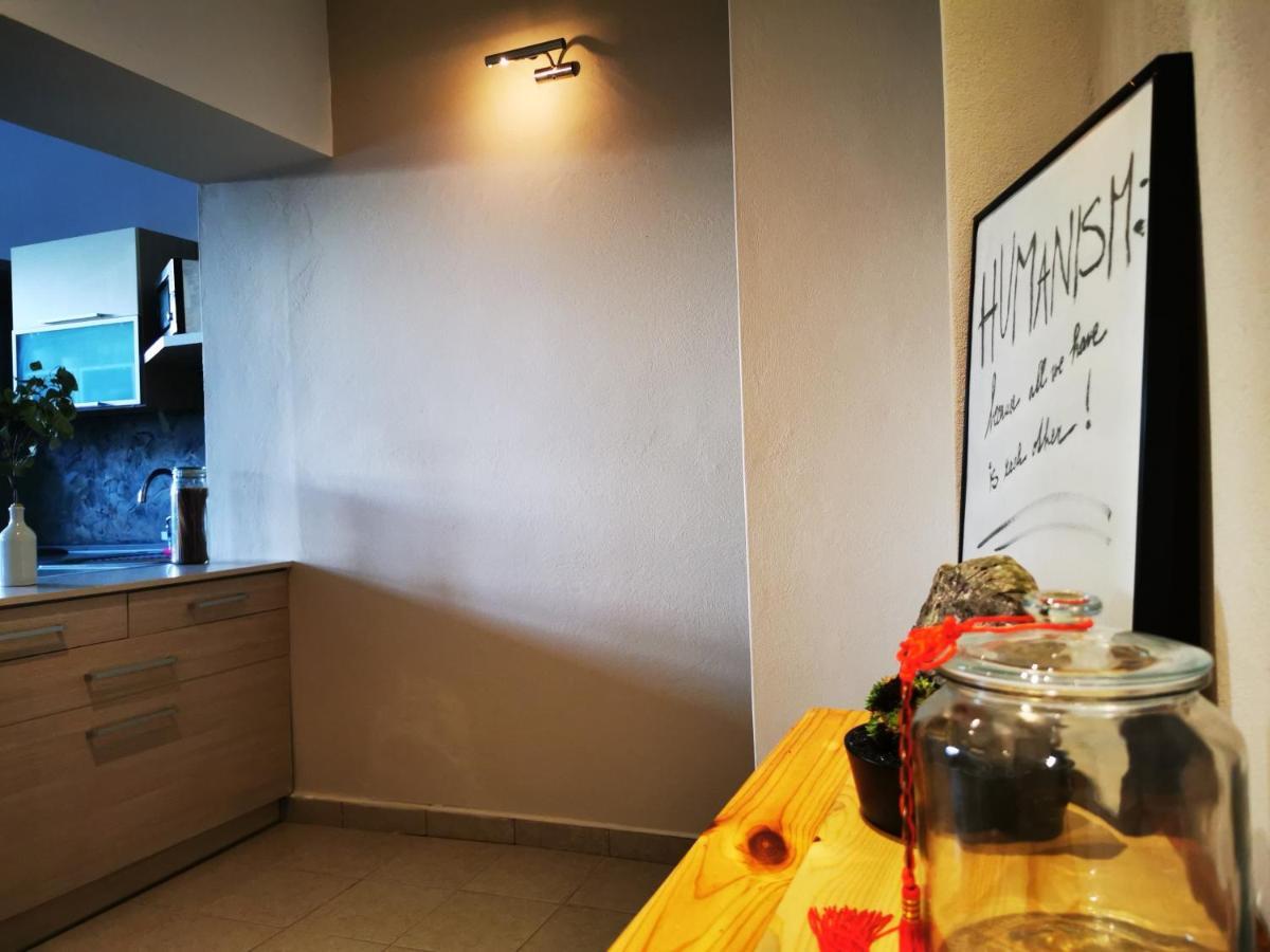 Falcon Apartment Трнава Экстерьер фото